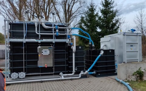 Anlagentechnik im Test- und Optimierungsbetrieb auf der Kläranlage Grevenmacher, Luxemburg (Foto: HUBER SE). Anlagentechnik im Test- und Optimierungsbetrieb auf der Kläranlage Grevenmacher, Luxemburg (Foto: HUBER SE).